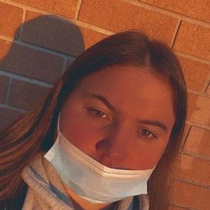 Meet your Posher, Kaitlynn